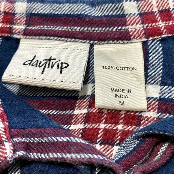 Daytrip Plaid Button Up Cotton Shirt Medium Western Country Farm Grunge Classic - Picture 8 of 12